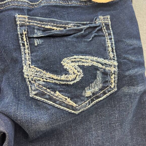 NWT Silver Jeans Co. Suki Capri Women's Jean Capri Size W28 L22.5 Mid Rise - Picture 10 of 16